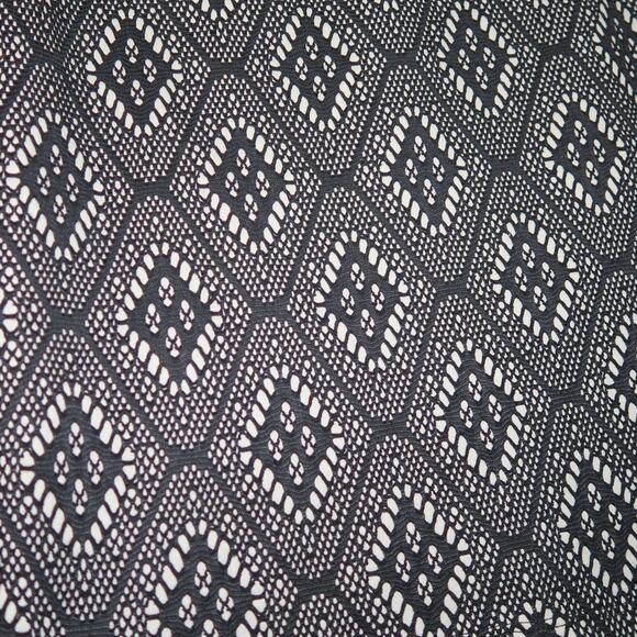 Renee C Skirt USA elastic waist pull on pencil straight eyelet lace SZ S Lined - Picture 3 of 9